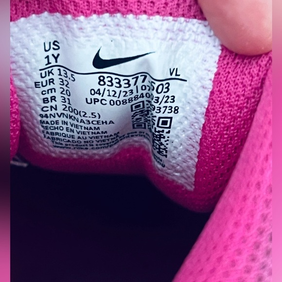 Nike Air Max 90 Leather Laser Fuchsia/Laser Fuchsia 833377-603 size 1Y - Picture 9 of 11